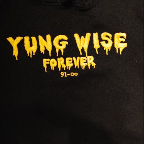 YUNG WISE Emdroidered Men's Black Hoodie - M - Picture 3 of 4